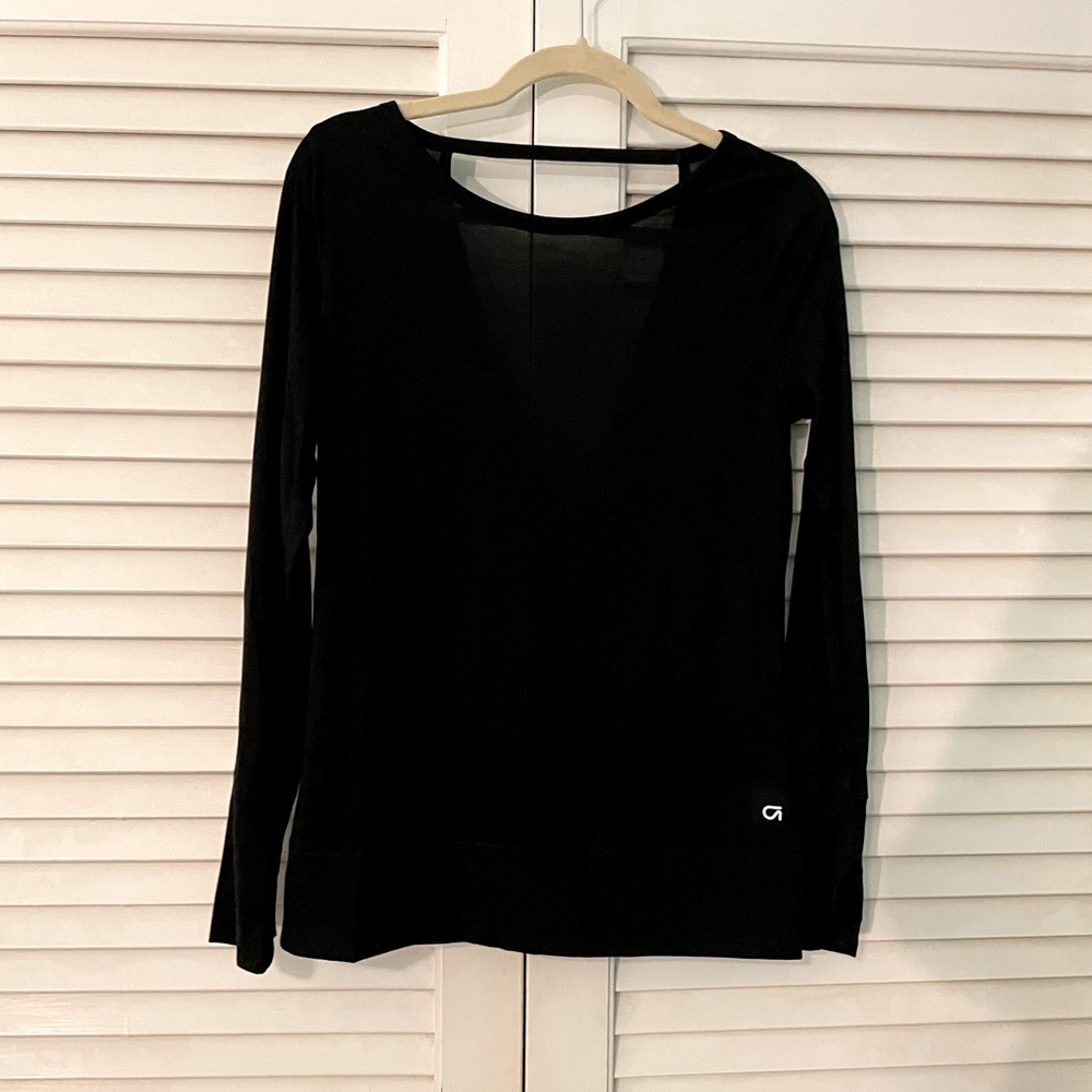 Black Gapfit Open Back workout shirt M